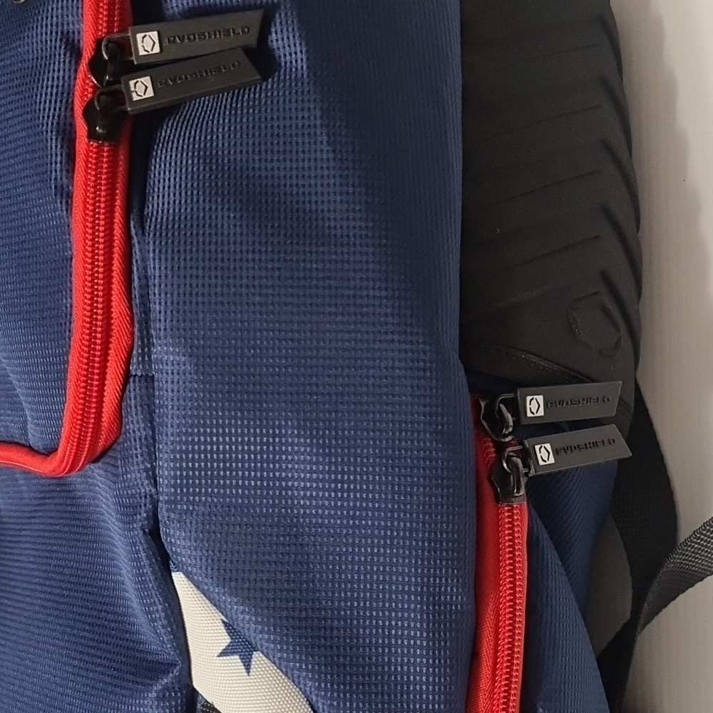 Evoshield backpack Large - Picture 3 of 5
